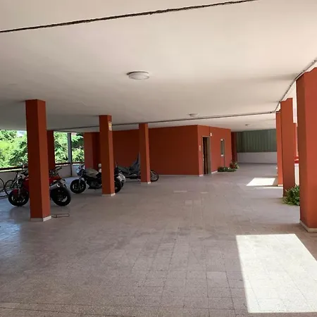 Like At - Poggiofranco With Private Parking Pensionat